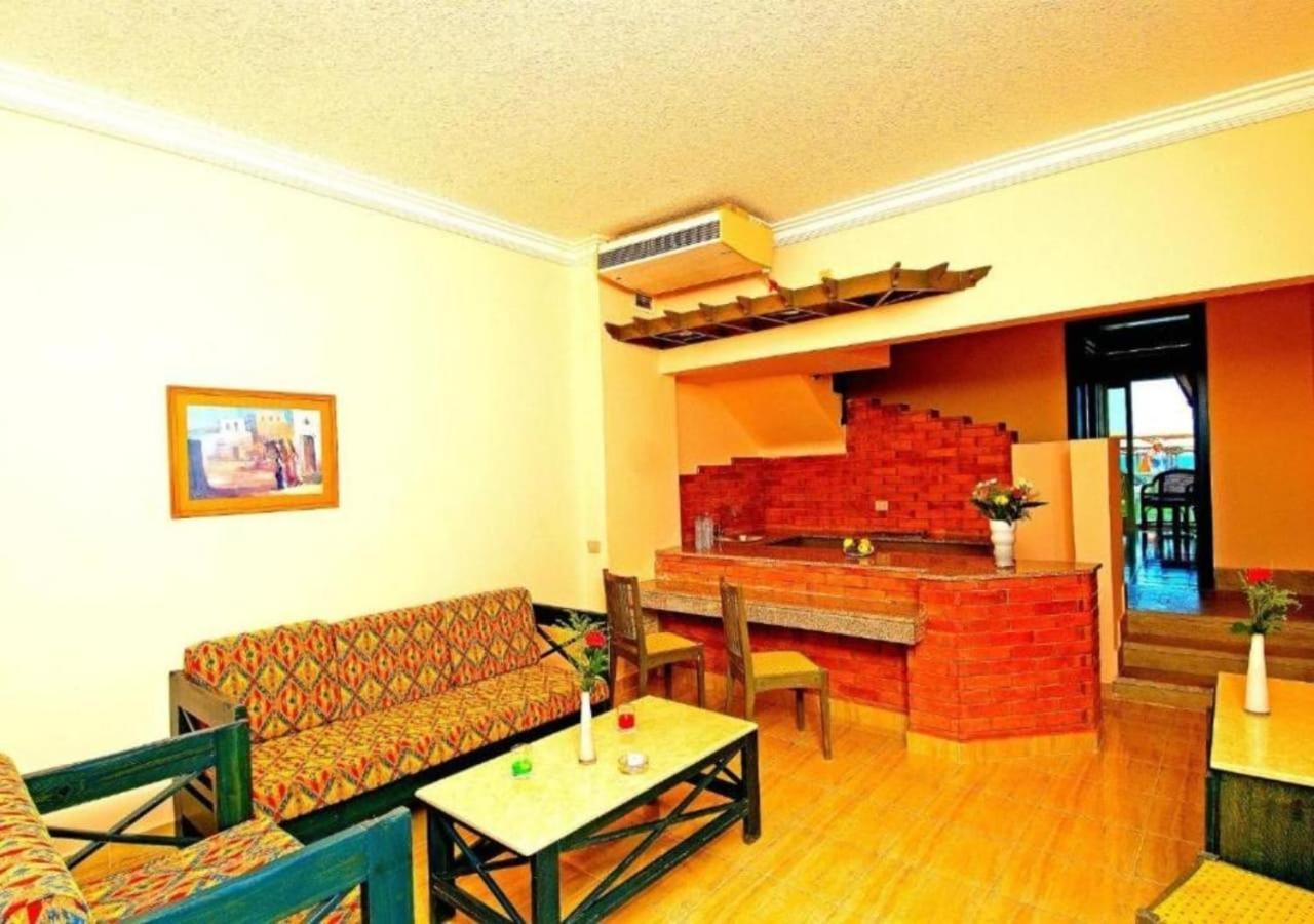 Palm Beach Resort - Families&Couples Only Hurghada Exterior foto