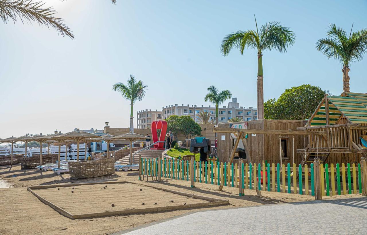 Palm Beach Resort - Families&Couples Only Hurghada Exterior foto